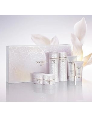 AQ Bright Radiance  Hyd.CleaN Water Gel 60ml + Clean Foam 30ml + Radiance Emul II 100ml + Hydrat.Lot. 100ml + SculP. Balm  10ml + ProtecT.Day Cream 10ml